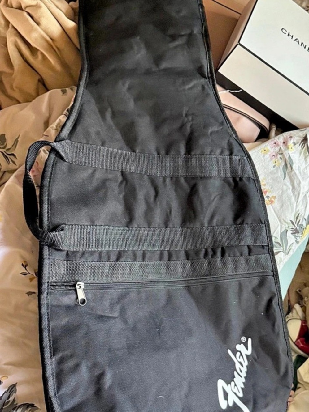 Fender Travel Guitar Bag in Black